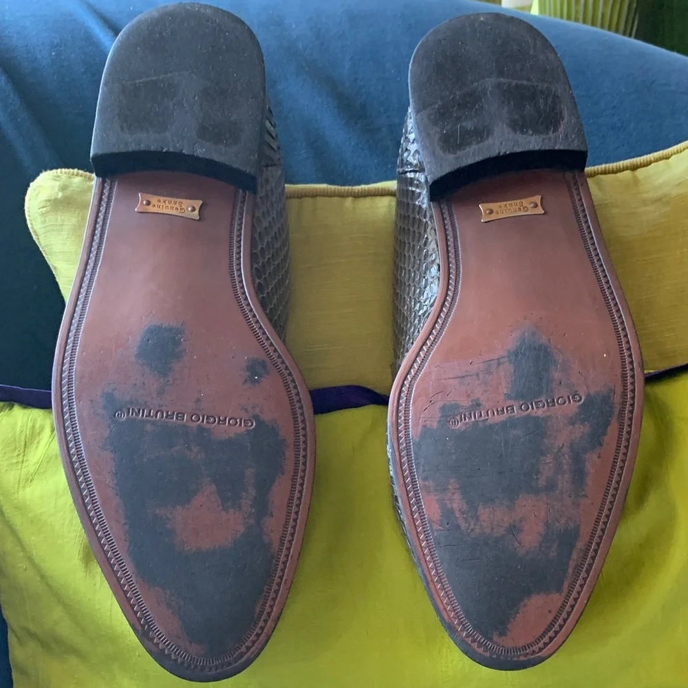 Excellent Men’s Giorgio Brutini Snake Skin Loafers - Size 14
